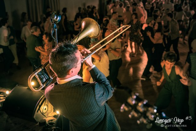 Limoges'Hop #5

Partage libre à des fins non promotionnelles ou commerciales, en créditant l'auteur (@lightexmachina).

© Alexandre - LIGHT EX MACHINA 2023, tous droits réservés.